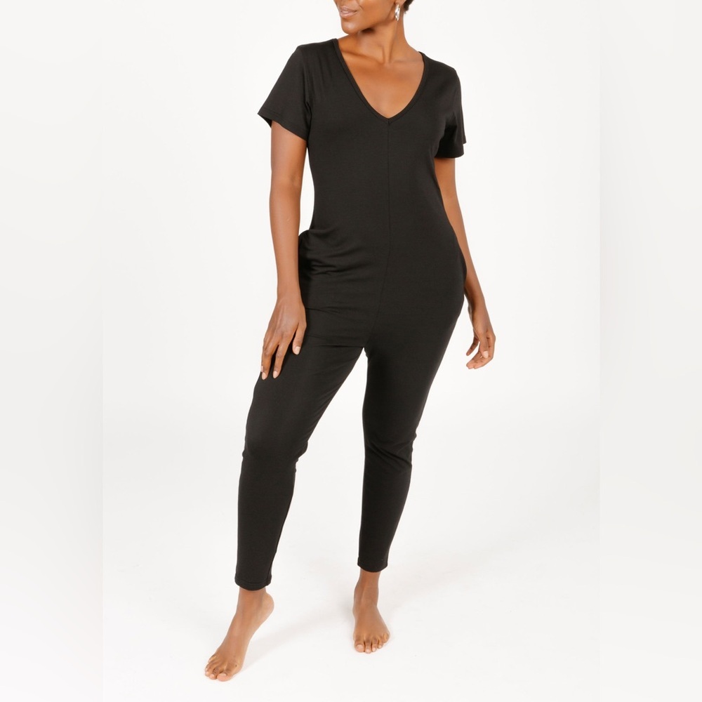 Smash and Tess The Sunday Romper Black Short Sleeve Bamboo Blend Size Small